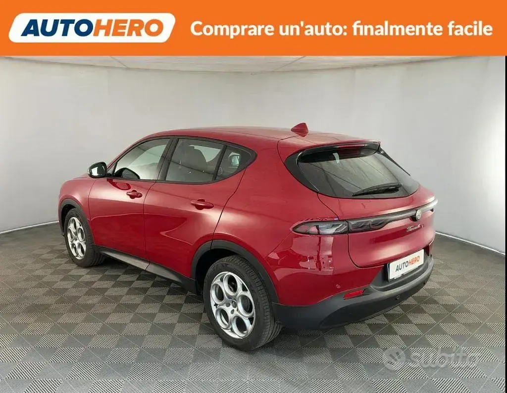 Usata Alfa Romeo Tonale Sprint 131 CV (96 kW) 2024 Rosso SUV