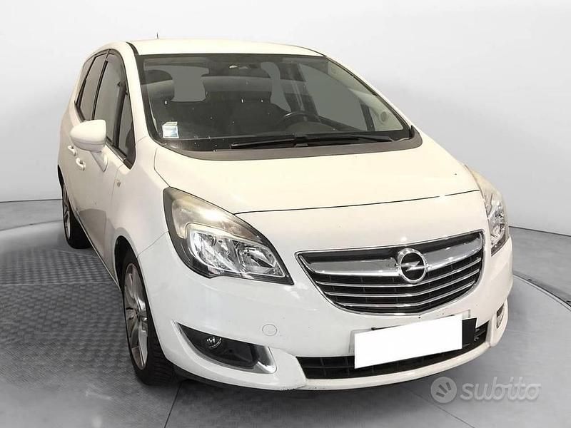 Usata Opel Meriva Design Edition 120 CV (88 kW) 2016 Bianco Monovolume