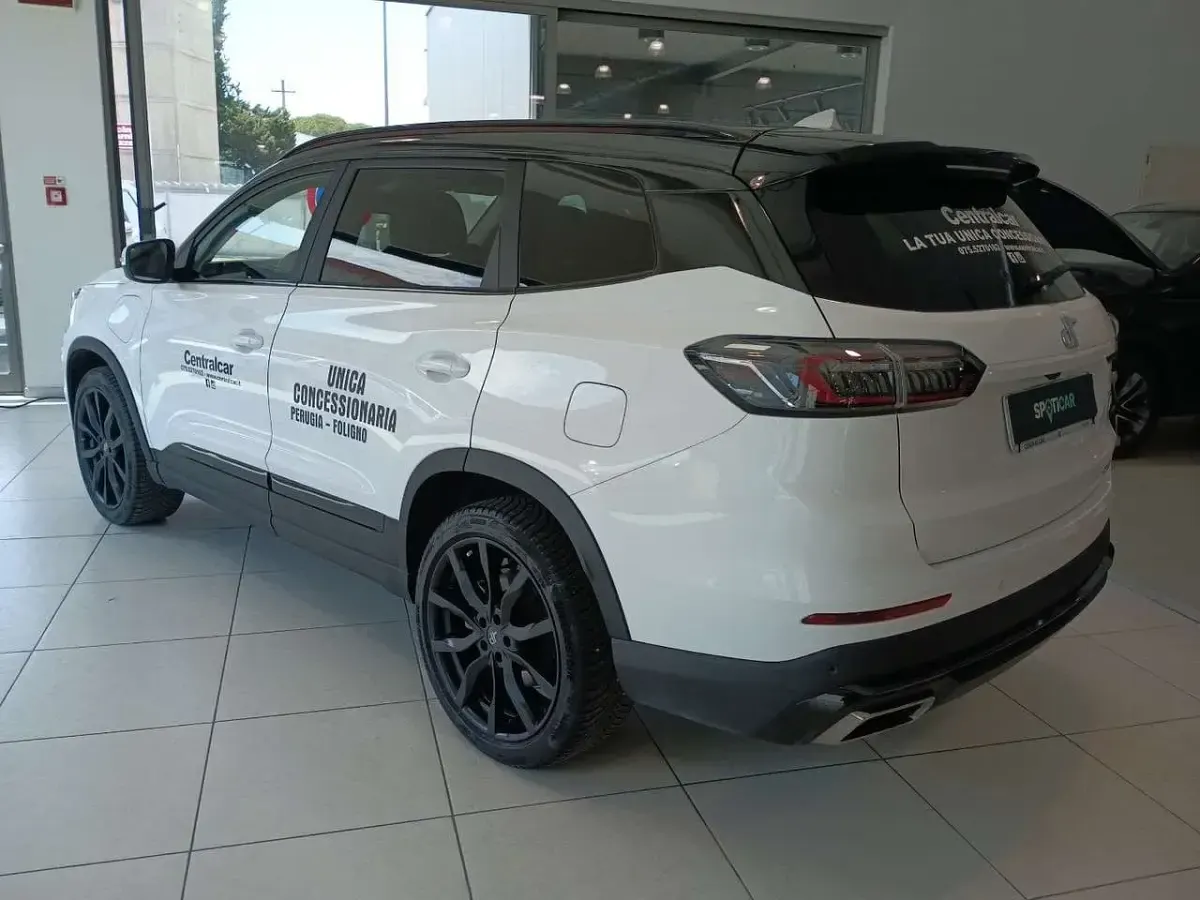 Usata DR DR 7.0 317 CV (233 kW) 2025 Bianco SUV