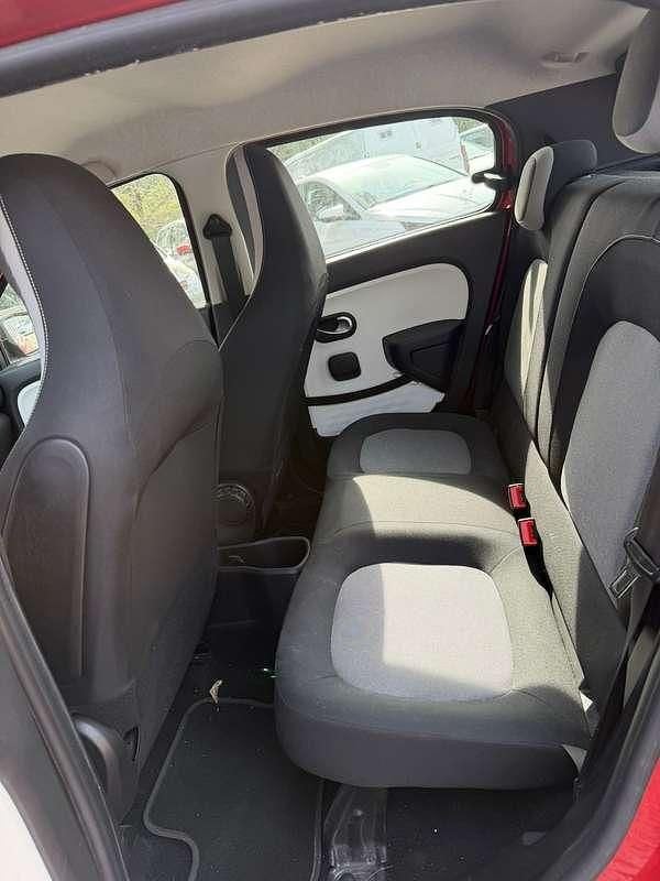 Usata Renault Twingo SE 69 CV (50 kW) 2019 Utilitaria