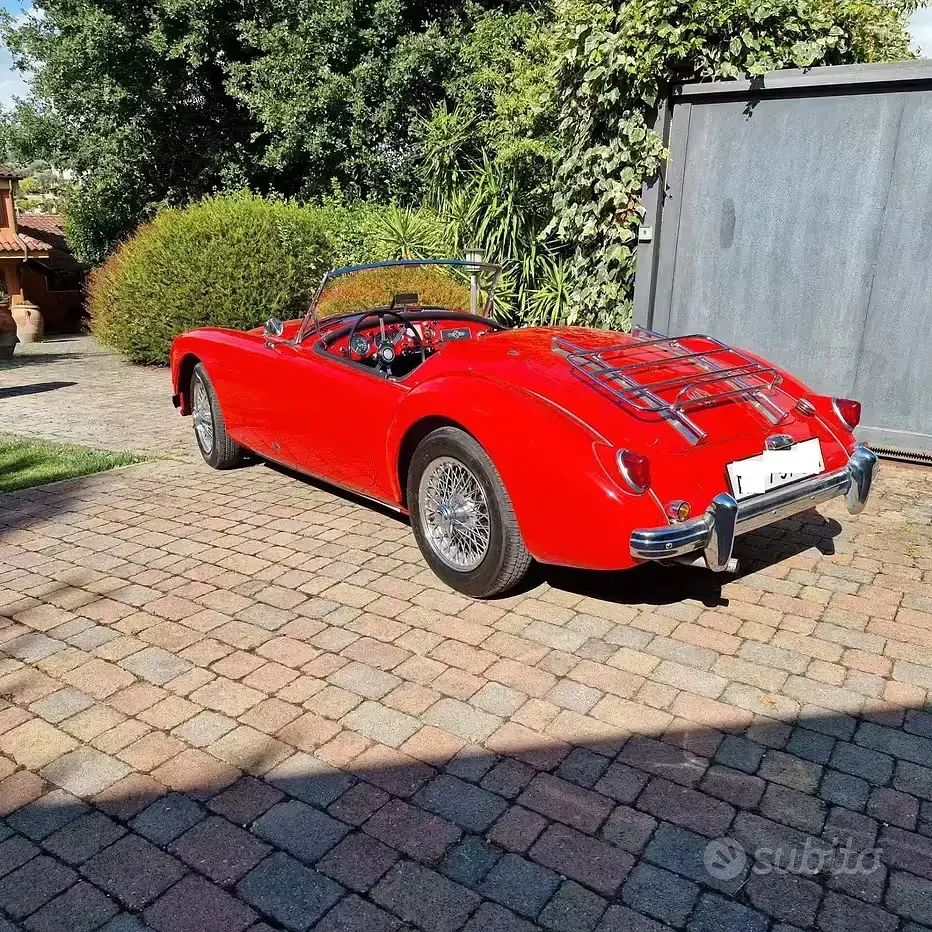Usata MG MGA 69 CV (50 kW) 1950 Rosso Cabrio