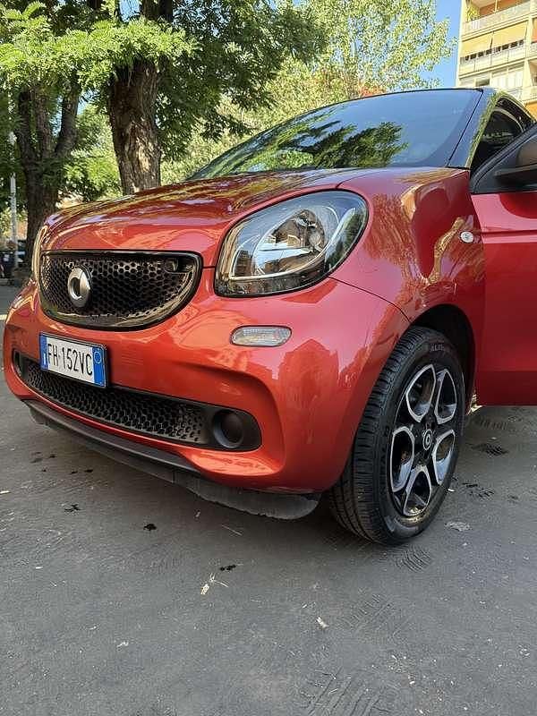 Usata 2017 Smart ForFour Passion Utilitaria | 9000 € (Buon prezzo) - Immagine 1/4