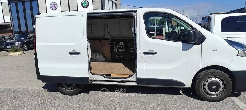 Usata Renault Trafic 120 CV (88 kW) 2016 Monovolume