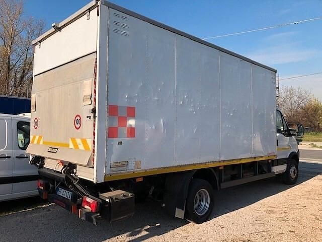 Usata Iveco Daily 169 CV (124 kW) 2011 Bianco