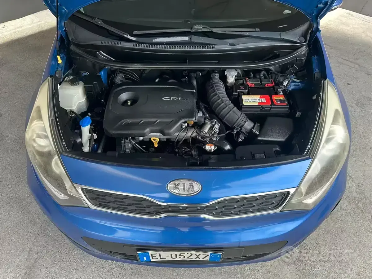 Usata Kia Rio EX 75 CV (55 kW) 2012 Blu Berlina