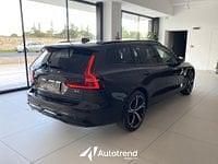 Nuova Volvo V60 Core 197 CV (144 kW) 2025 Grigio scuro Station wagon