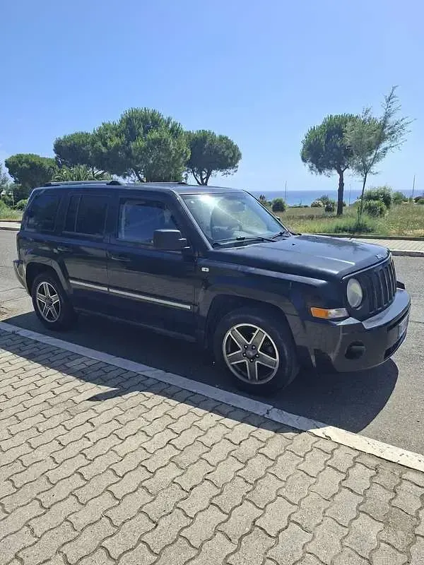 Usata Jeep Patriot Limited 140 CV (102 kW) 2009 SUV