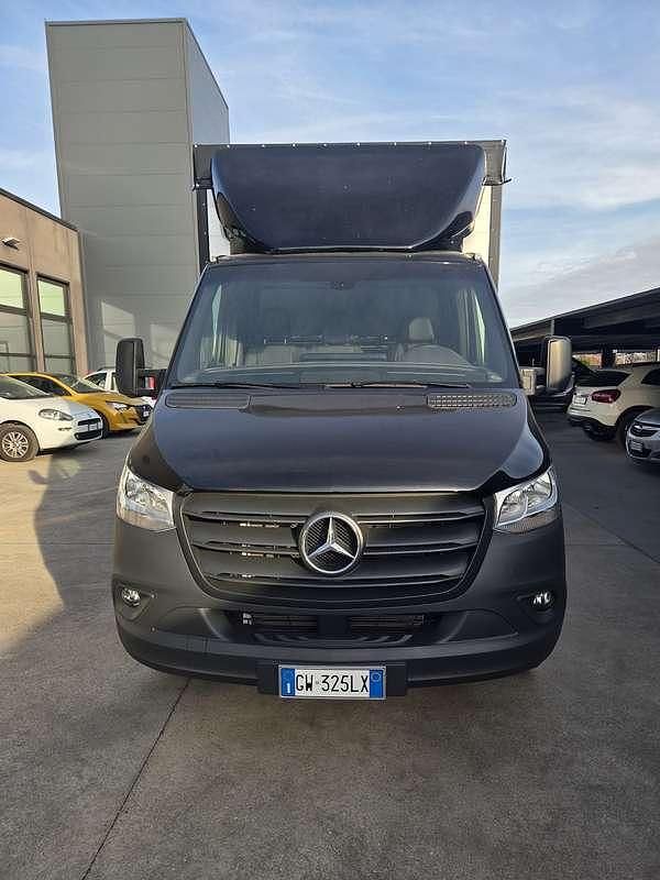 Usata Mercedes Sprinter 170 CV (125 kW) 2024 Nero Furgone