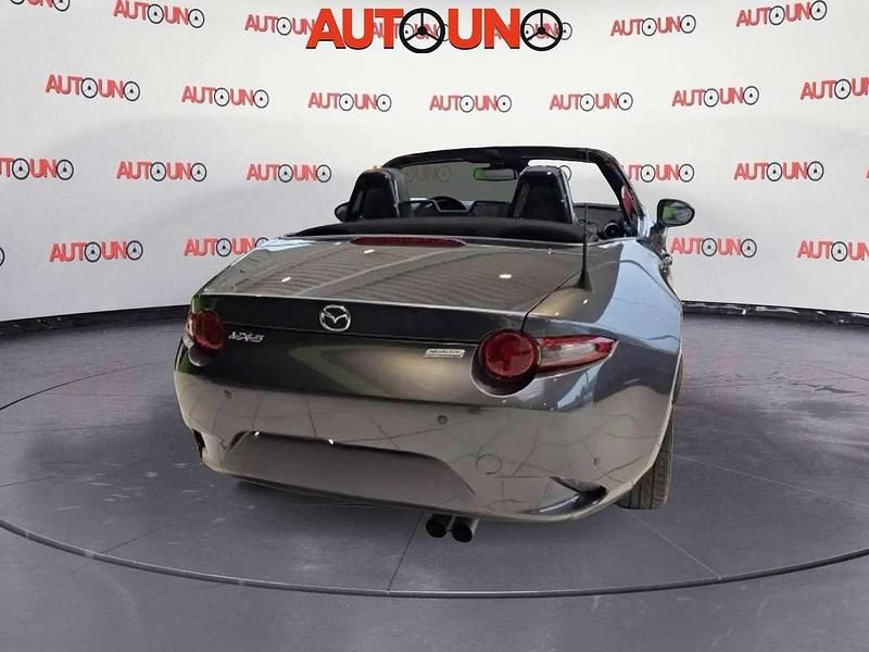 Usata Mazda MX5 Exceed 131 CV (96 kW) 2018 Grigio Cabrio