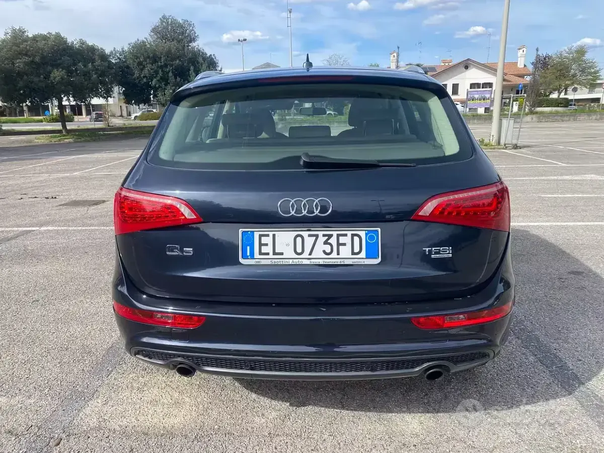 Usata Audi Q5 Advanced 211 CV (155 kW) 2012 Blu SUV