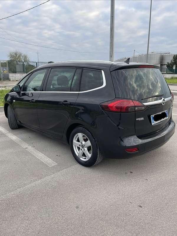 Usata Opel Zafira Tourer Cosmo 136 CV (100 kW) 2014 Monovolume