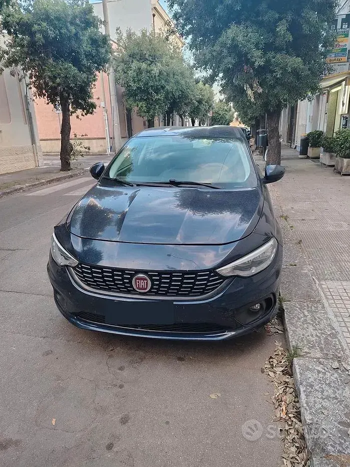 Usata Fiat Tipo 95 CV (69 kW) 2017 Blu Berlina