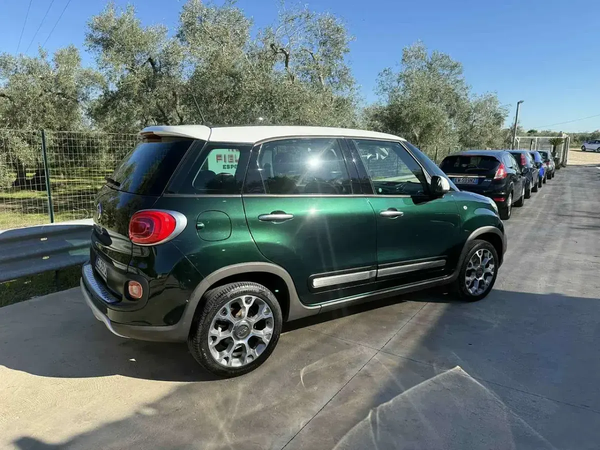 Usata Fiat 500L Trekking 84 CV (61 kW) 2015 Verde Monovolume