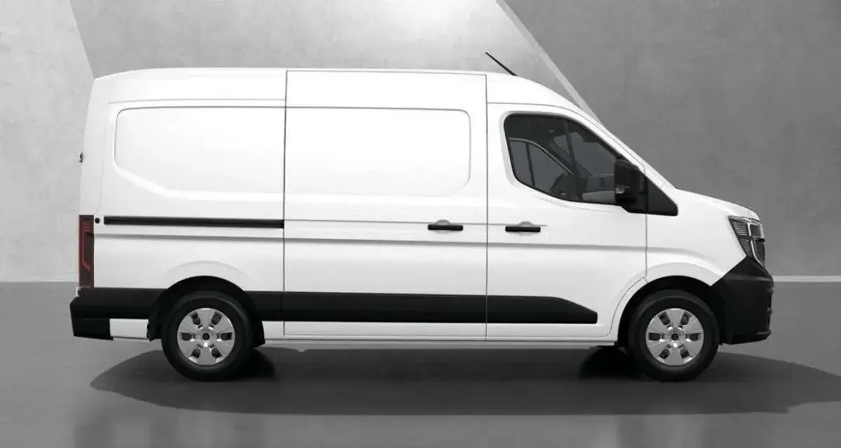 Nuova Renault Master 105 CV (77 kW) 2026 Bianco Monovolume
