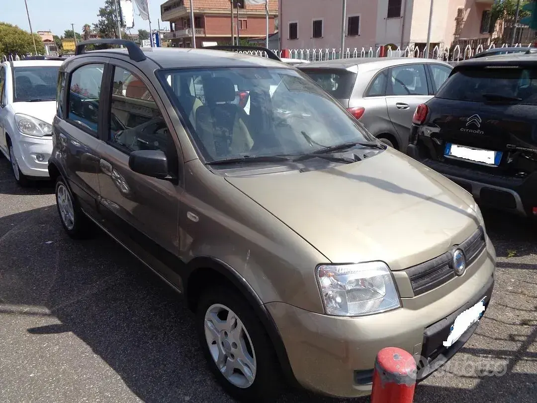 Usata Fiat Panda Climbing 60 CV (44 kW) 2009 Utilitaria