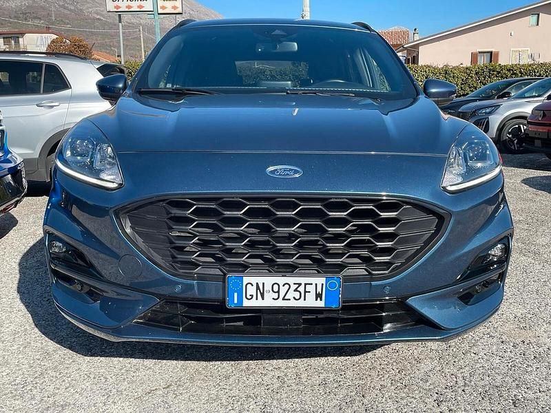 Usata Ford Kuga ST-Line 120 CV (88 kW) 2023 Blu SUV