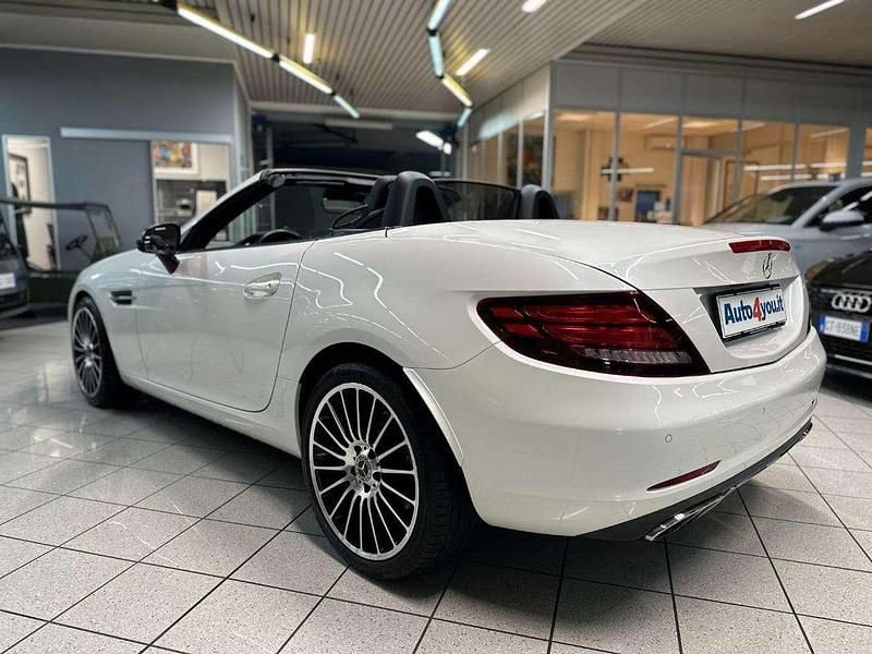 Usata Mercedes SLC200 AMG line 184 CV (135 kW) 2018 Bianco Cabrio