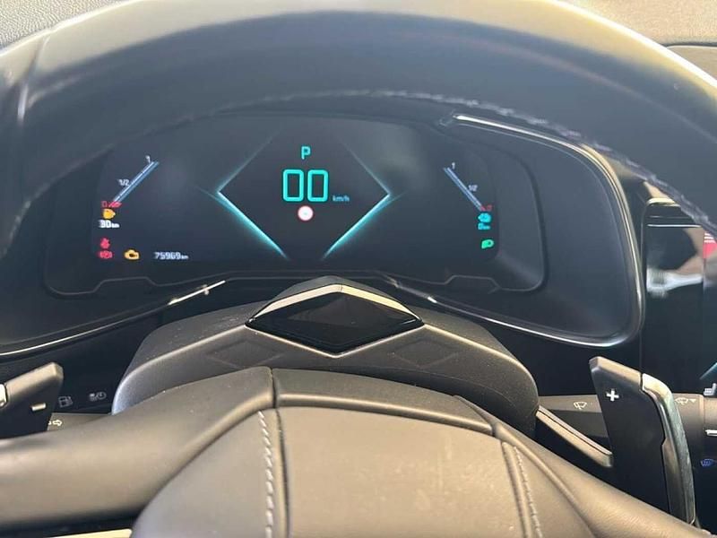 Usata DS Automobiles DS7 Crossback Grand Chic 225 CV (165 kW) 2022 Grigio SUV