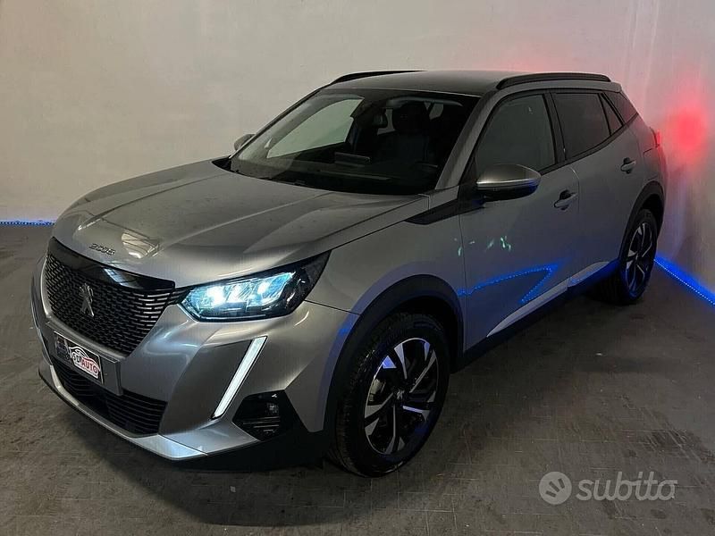 Usata Peugeot 2008 Allure 131 CV (96 kW) 2021 Grigio SUV