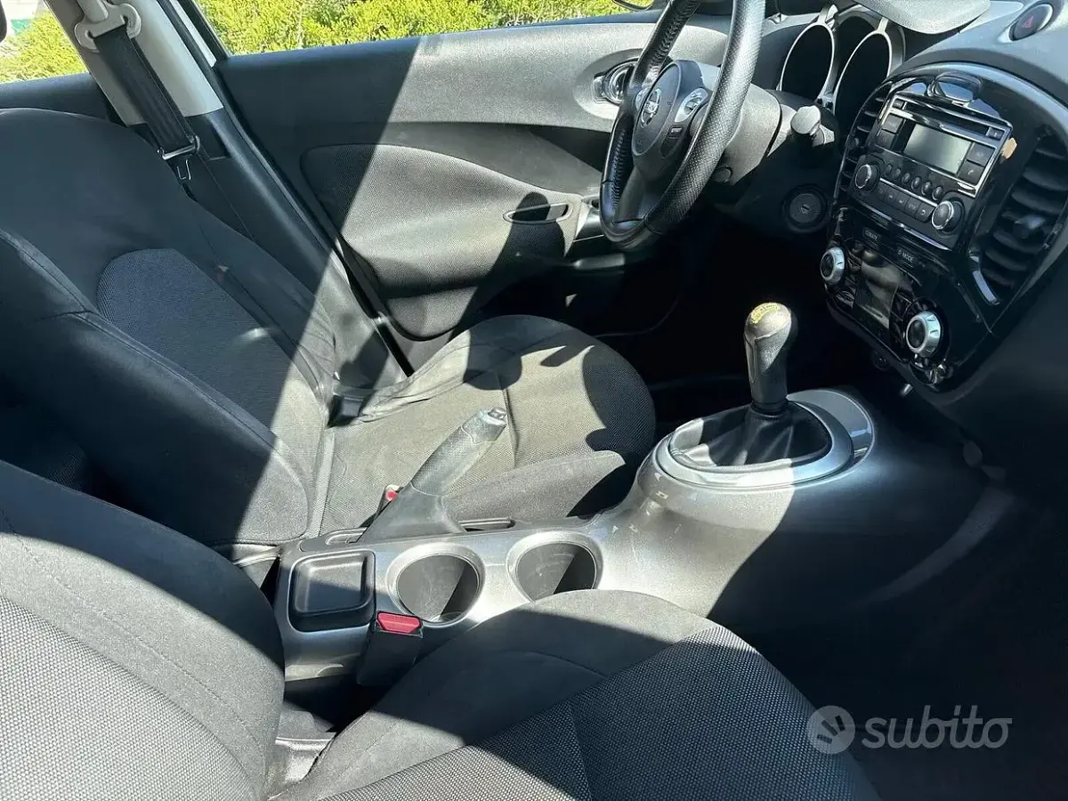 Usata Nissan Juke Acenta 116 CV (85 kW) 2015 Bianco SUV