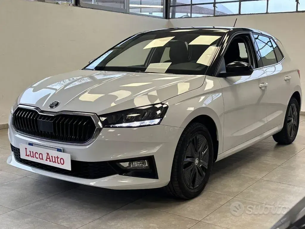 Usata Skoda Fabia 80 CV (58 kW) 2023 Bianco Utilitaria