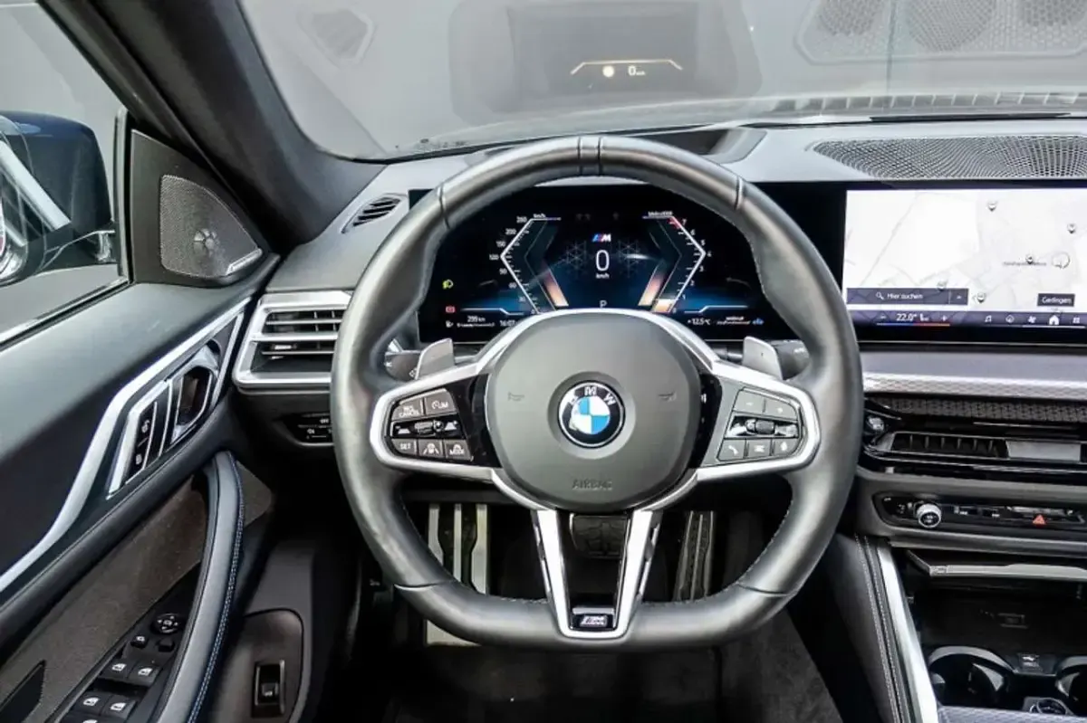 Usata BMW 420 M Sport 184 CV (135 kW) 2024 Blu/azzurro Berlina