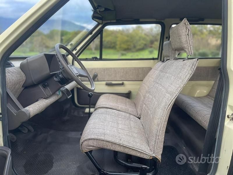 Usata Fiat Panda 30 CV (22 kW) 1983 Giallo Utilitaria