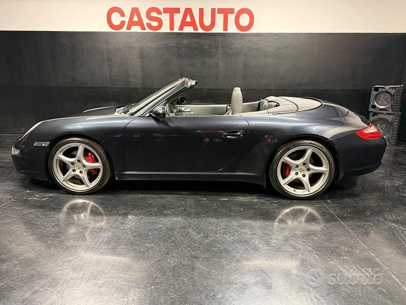 Usata Porsche 911 Carrera S Cabriolet 355 CV (261 kW) 2006 Blu Cabrio