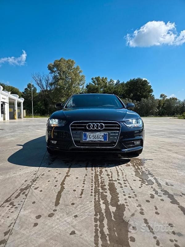 Usata Audi A4 150 CV (110 kW) 2013 Blu Station wagon