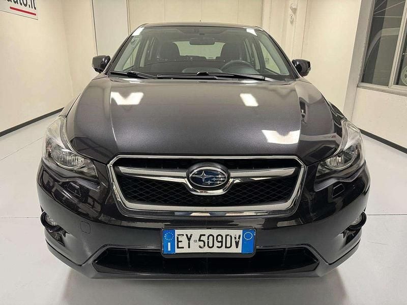 Usata Subaru XV Style 147 CV (108 kW) 2015 Grigio SUV