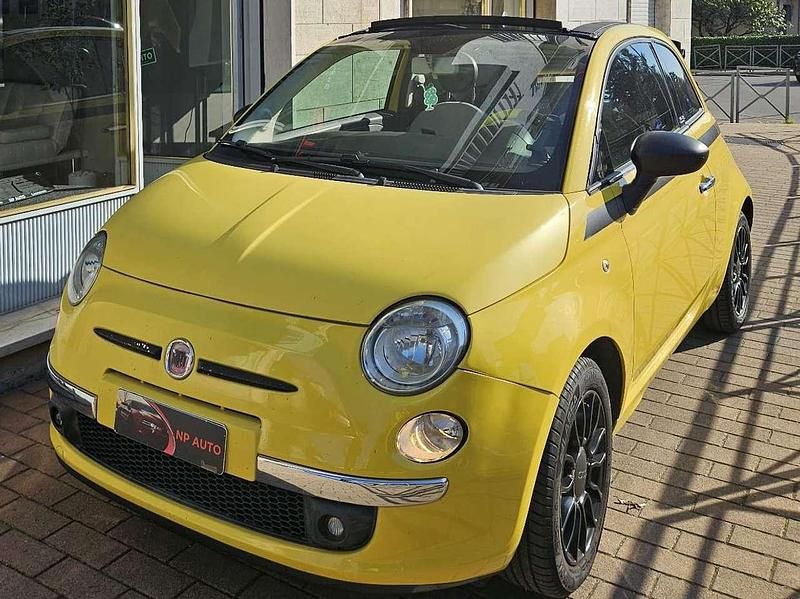 Usata Fiat 500C Rock 86 CV (63 kW) 2011 Giallo Cabrio