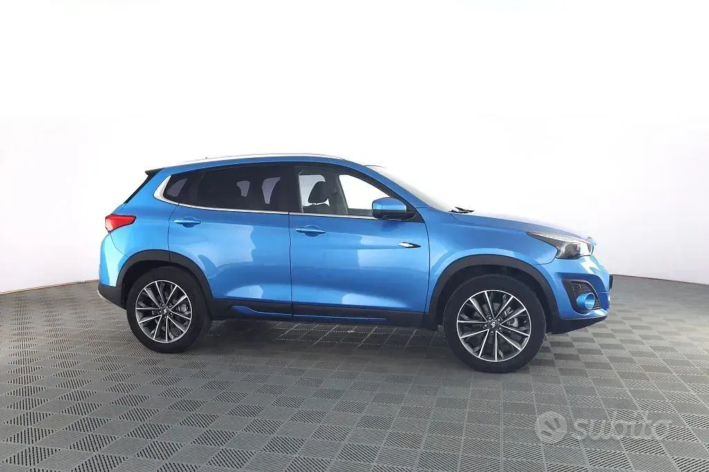 Usata DR F35 156 CV (114 kW) 2020 Bluazzurro SUV