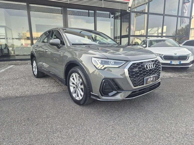 Usata Audi Q3 150 CV (110 kW) 2023 Grigio SUV