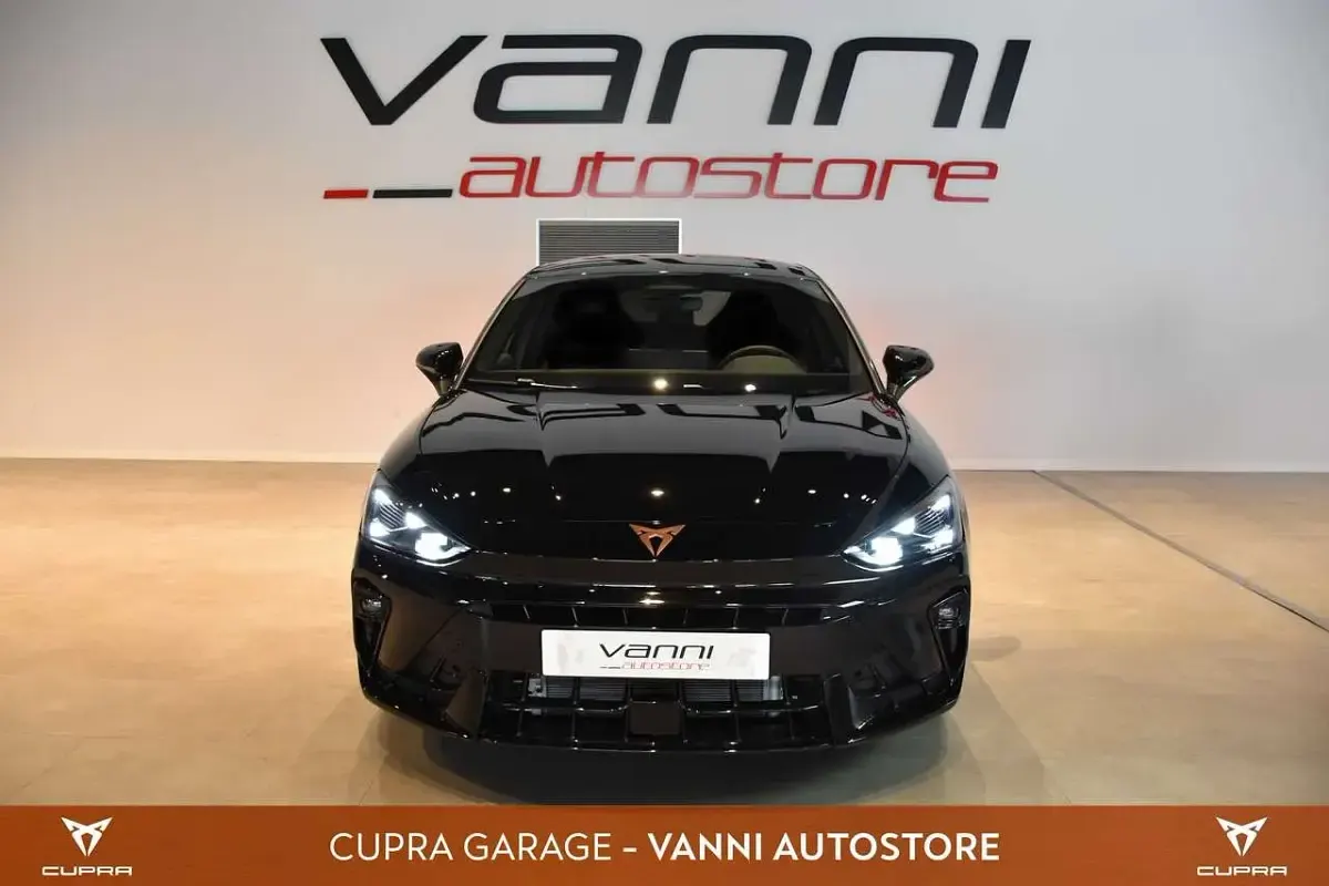 Nuova Cupra Leon 150 CV (110 kW) 2026 Nero Utilitaria