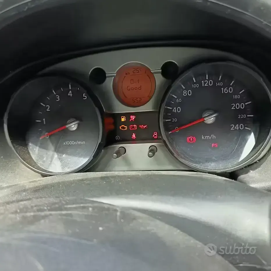 Usata Nissan Qashqai 115 CV (84 kW) 2008 Nero SUV