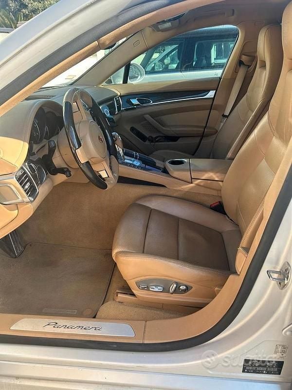Usata Porsche Panamera 300 CV (220 kW) 2015 Berlina