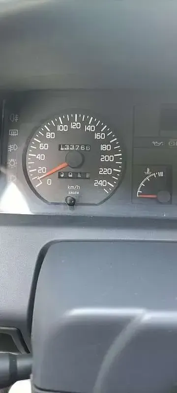 Usata Renault Clio 135 CV (99 kW) 1992 Utilitaria