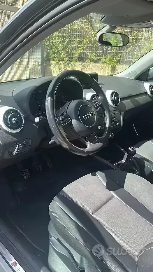 Usata Audi A1 Sportback 90 CV (66 kW) 2012 Bianco Utilitaria