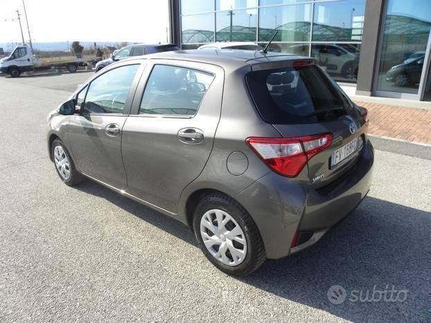 Usata Toyota Yaris Business Edition 73 CV (53 kW) 2019 Berlina