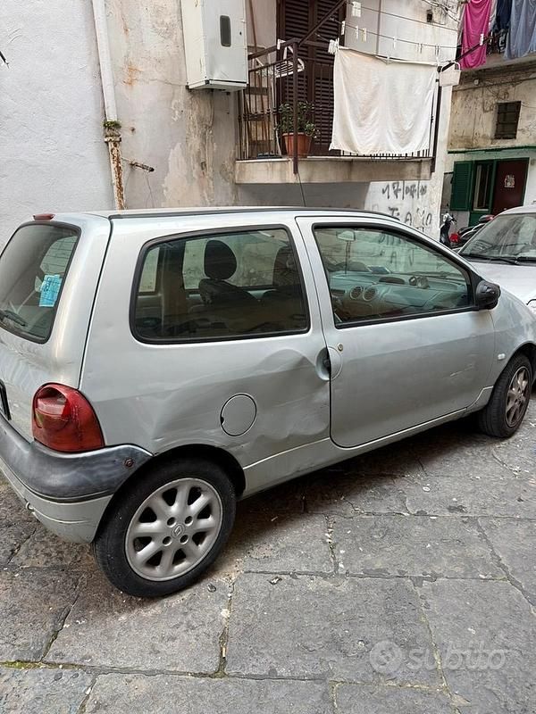 Usata Renault Twingo 58 CV (42 kW) 2003 Utilitaria