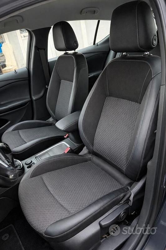 Usata Opel Astra Innovation 136 CV (100 kW) 2016 Grigio Berlina