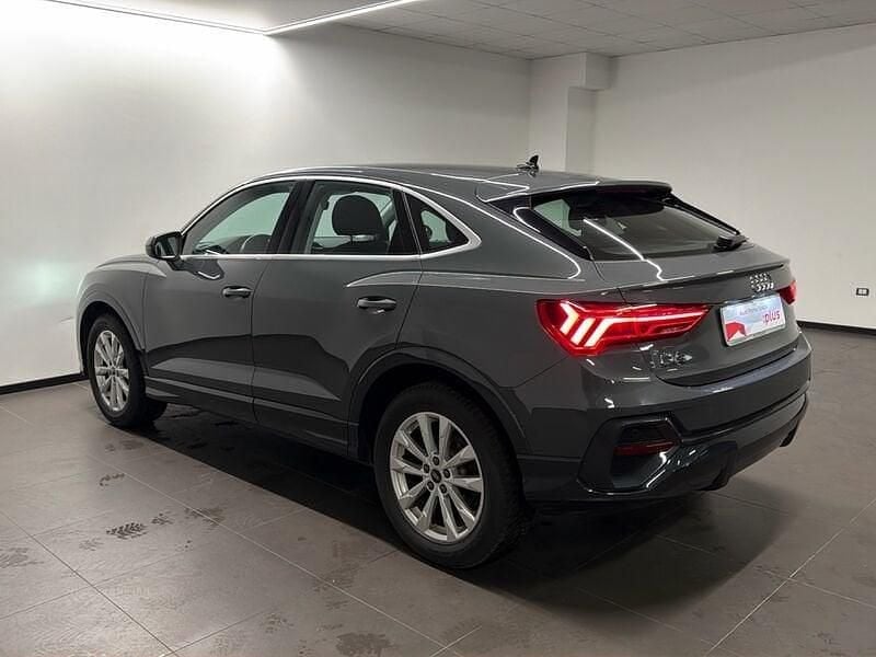 Usata Audi Q3 Sportback Business Plus 150 CV (110 kW) 2022 Grigio SUV