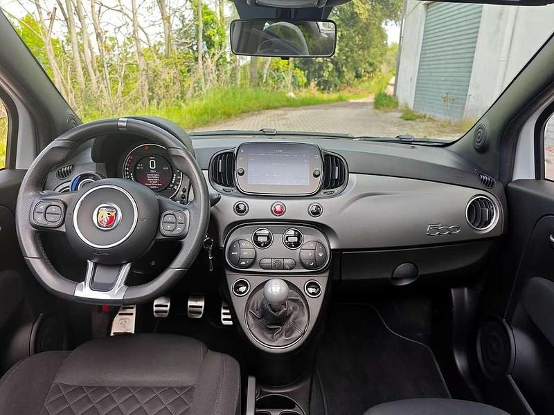 Usata Abarth 595C Turismo 165 CV (121 kW) 2022 Grigio Cabrio