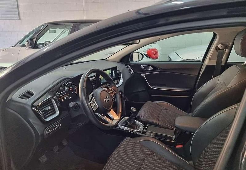 Usata Kia XCeed 136 CV (100 kW) 2021 Nero SUV
