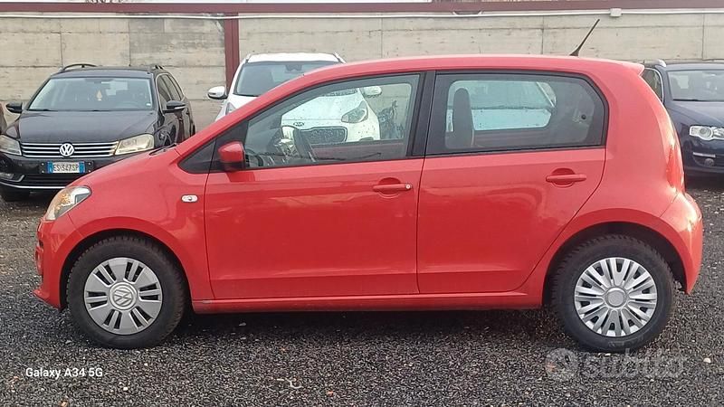 Usata VW up! 67 CV (49 kW) 2015 Rosso Utilitaria