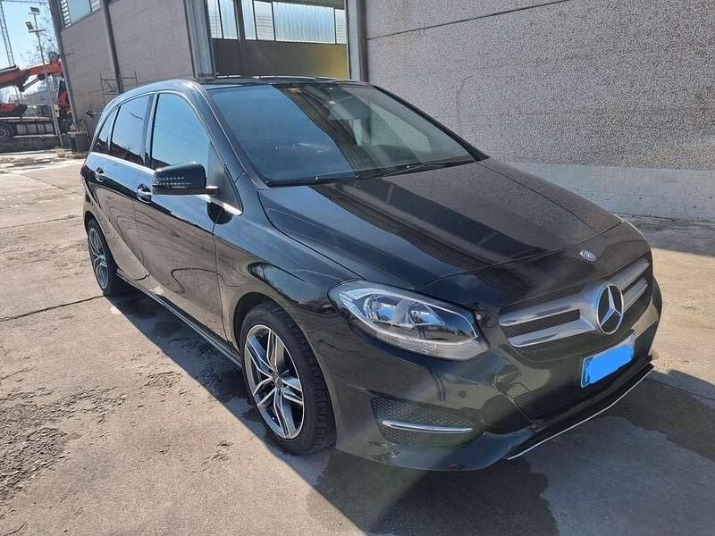 Usata Mercedes B200 Executive 136 CV (100 kW) 2017 Monovolume