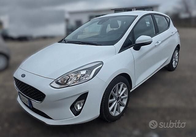 Usata Ford Fiesta 86 CV (63 kW) 2020 Bianco Utilitaria