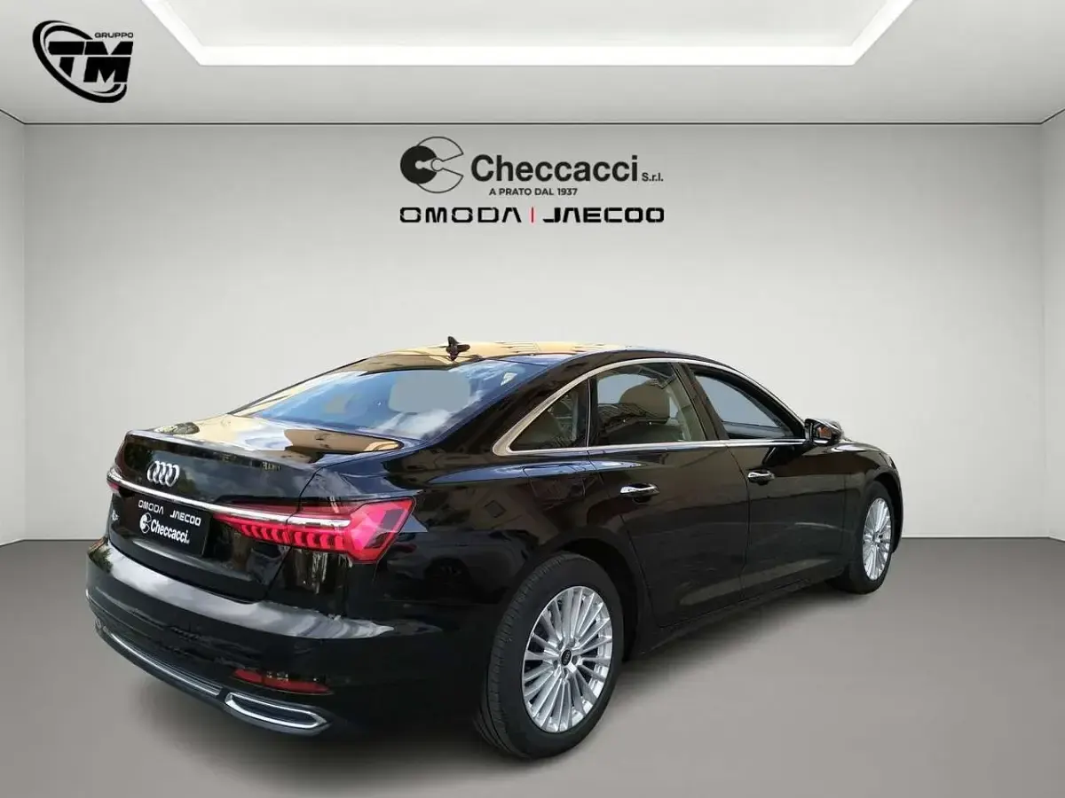 Usado Audi A6 Business Plus 204 CV (150 kW) 2023 Negro Berlina