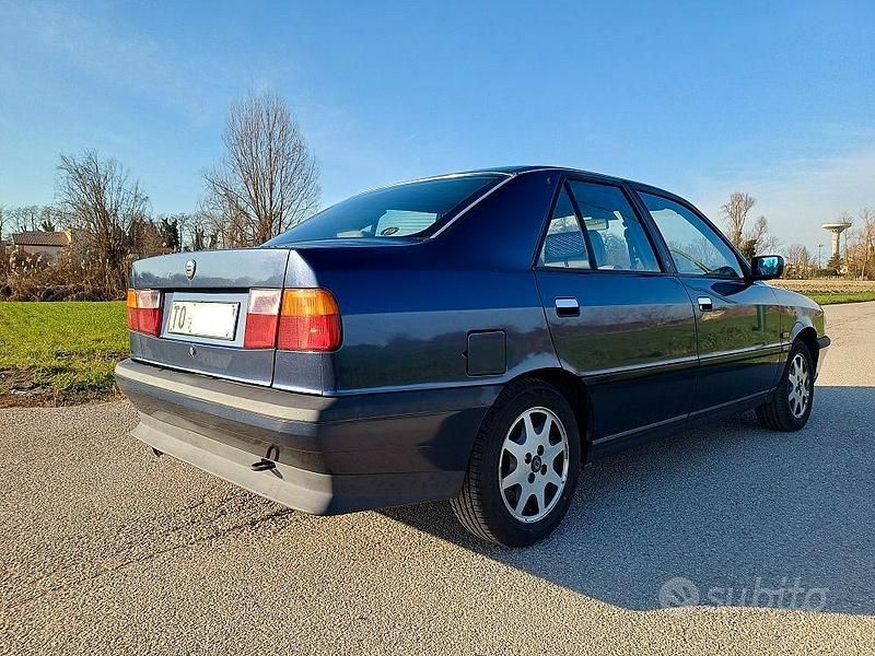 Usata Lancia Dedra 1993 Blu Berlina