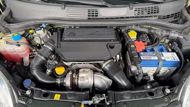 Usata Fiat Panda 4x4 S 75 CV (55 kW) 2015 Verde Utilitaria